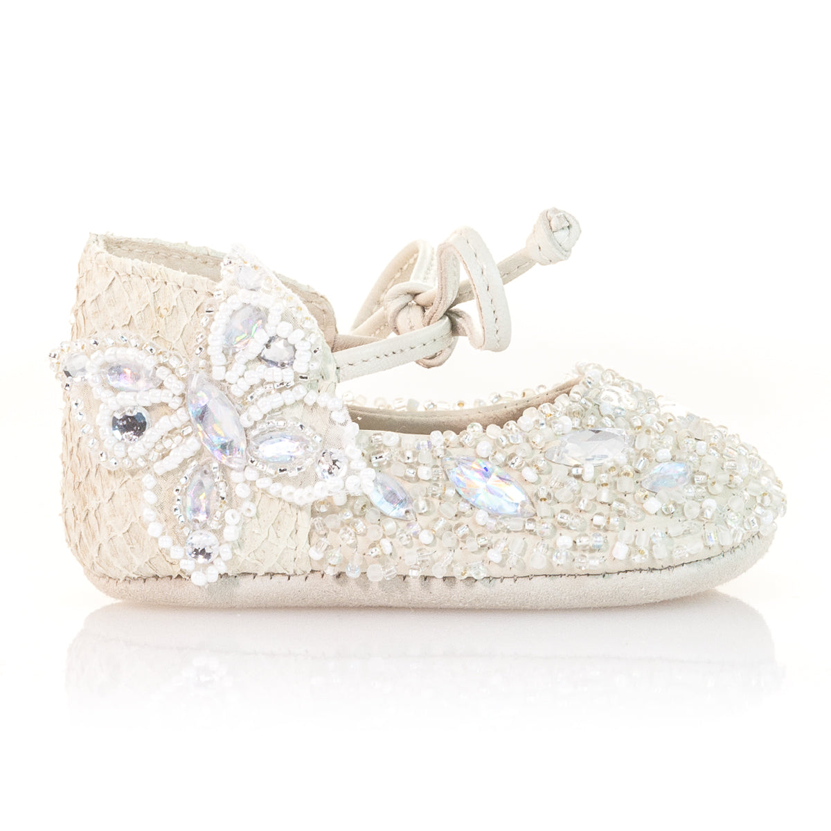 Vibys-Baby-Shoes-Butterfly-side-view