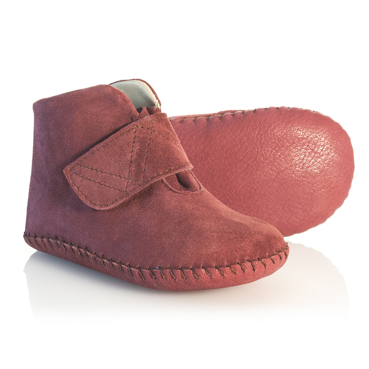 Vibys-Baby-Shoes-Puppy-Paws-Burgundy-sole-view