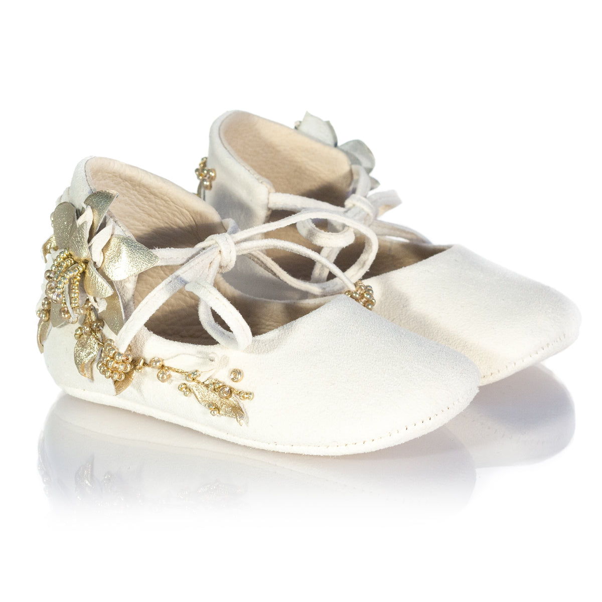 Vibys-Baby-Shoes-Water-Lily-White-pair-view