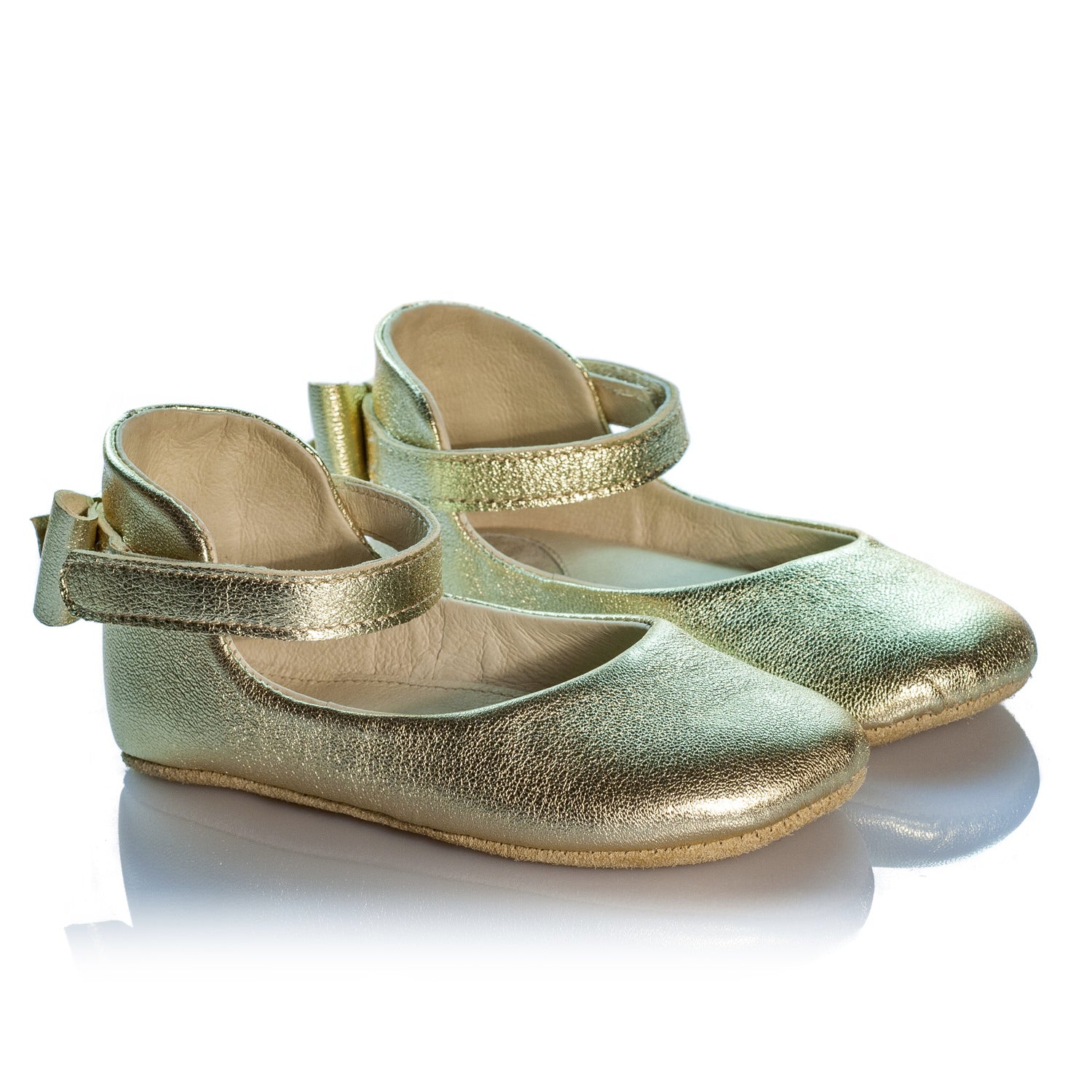 Vibys-Barefoot-Gold-Leather-Girl-Mary-Janes-Daphne-Gold-pair-view